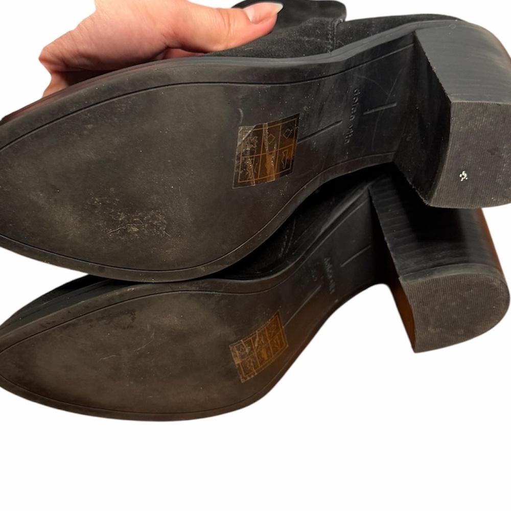 Dolce Vita Stunna Suede Black Ankle Boots - Picture 5 of 6